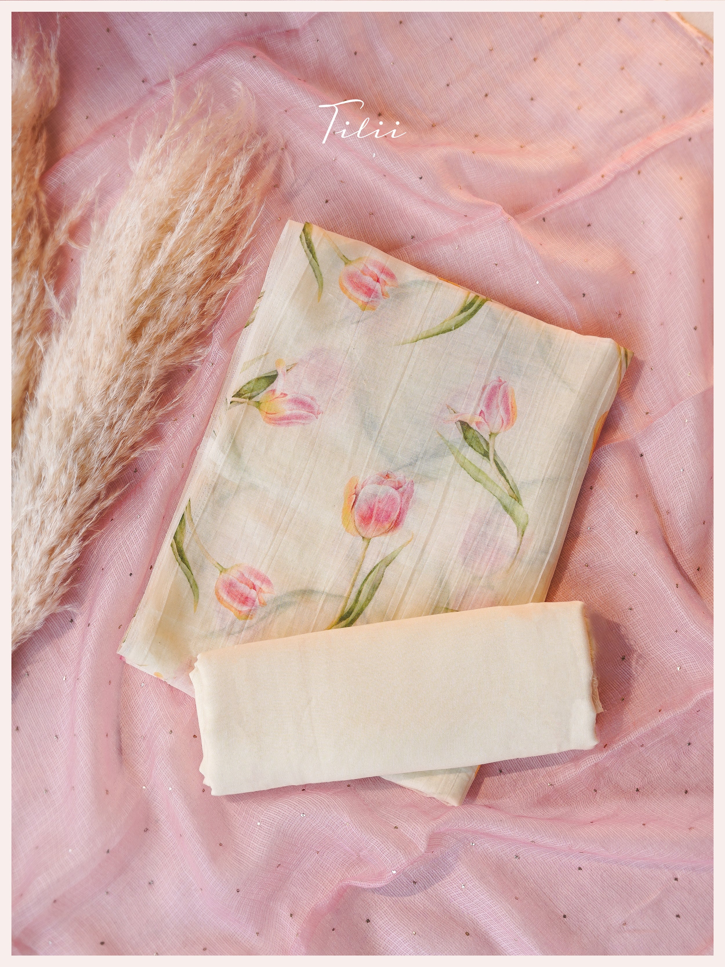 3 Piece Unstitched Suit Set in Tulip Haze