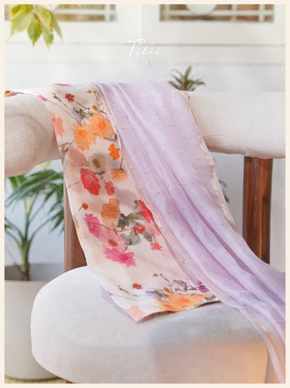 Unstitched suit set in floral print