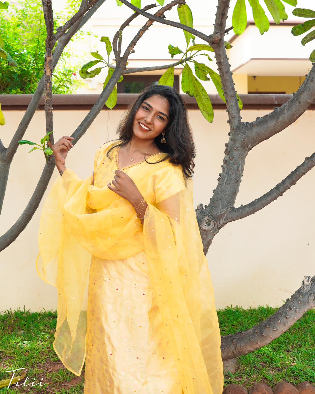 Unstitched suit set in Sunlit Yellow