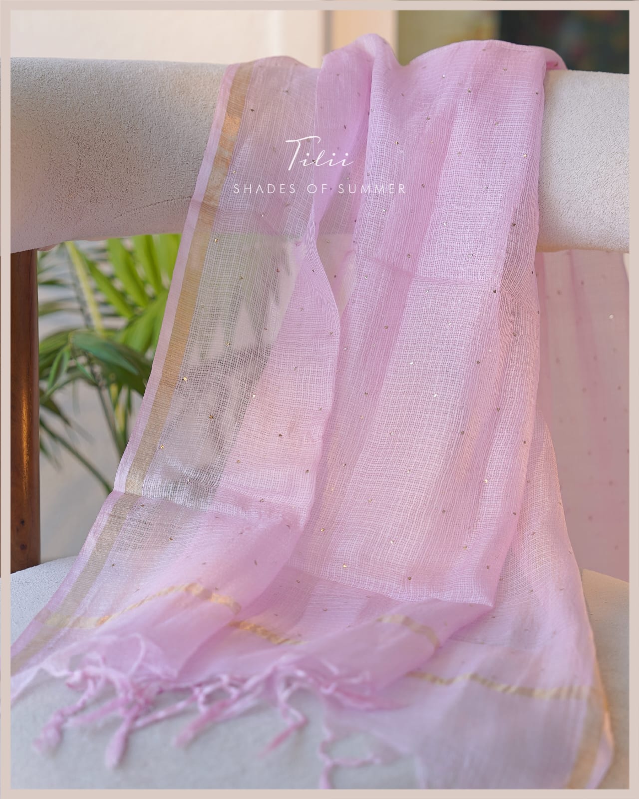 Unstitched suit set in pink raag